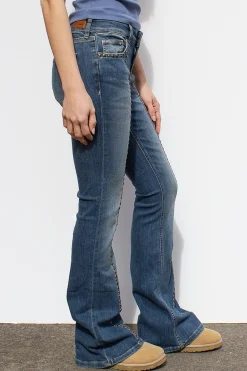 Subdued Jeans flare con borchie Multicolor New